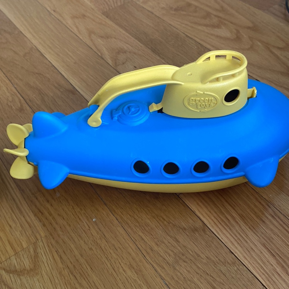 Green Toys boat